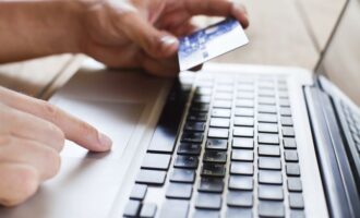 Jak różnorodne formy płatności w sklepach internetowych przyciągają i zatrzymują klientów? cz.I